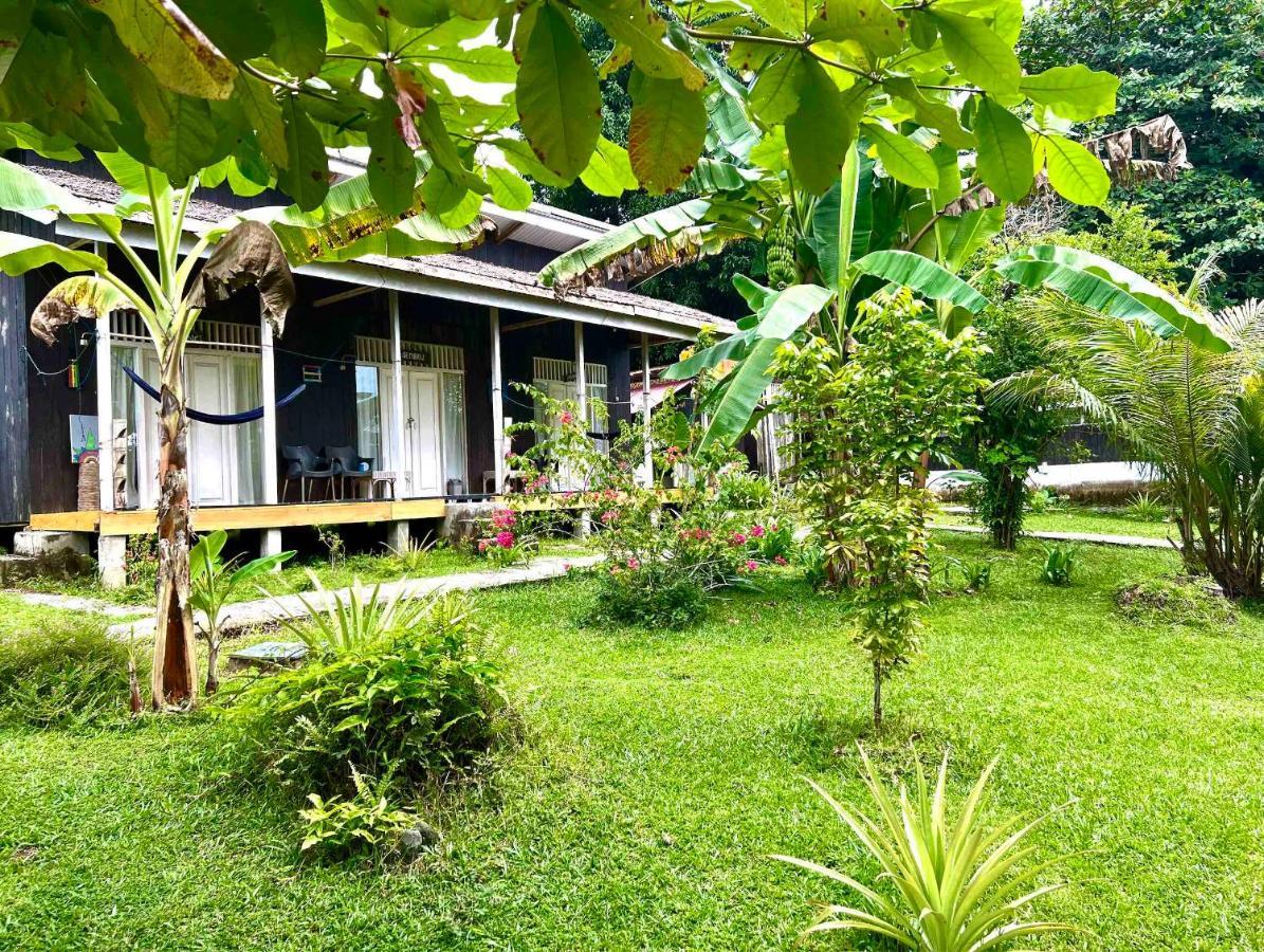 Sanctum Una Una Eco Dive Resort Pulau Unauna المظهر الخارجي الصورة
